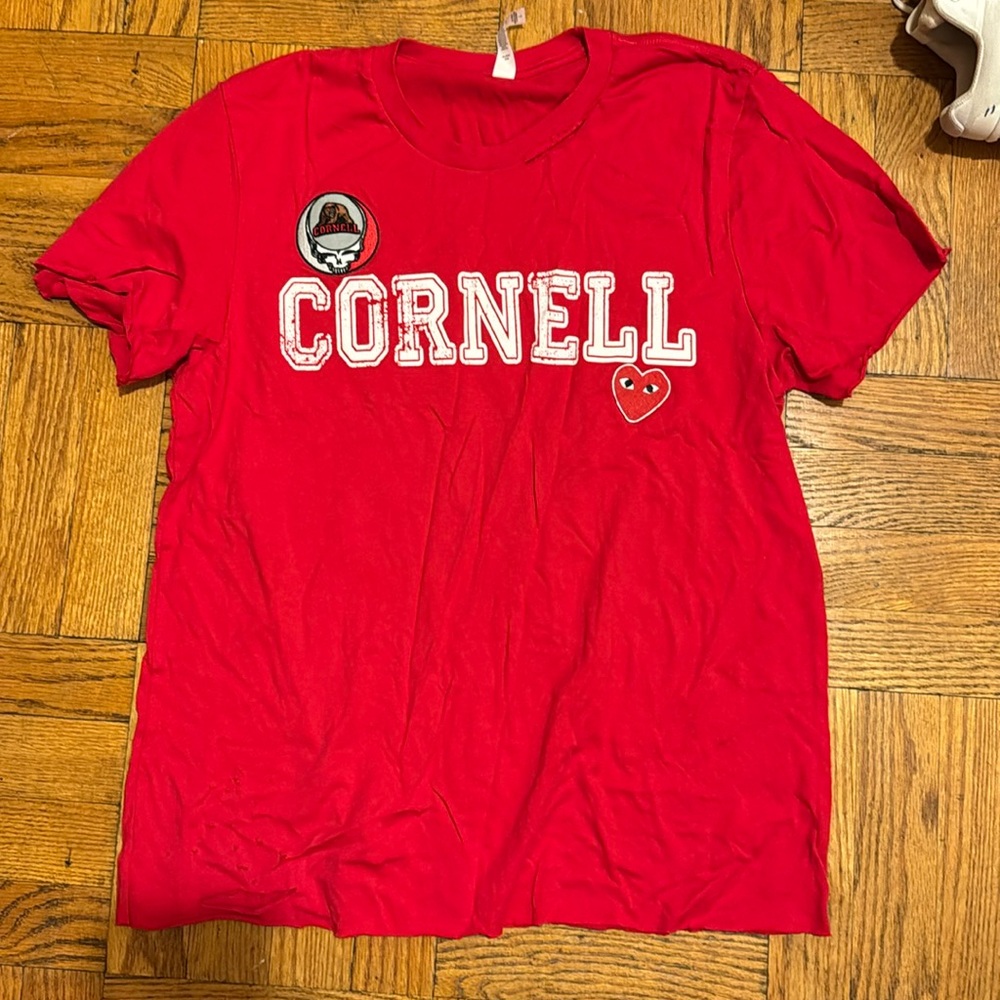 PATCHED DISTRESSED CORNELL RED TEE SHIRT
